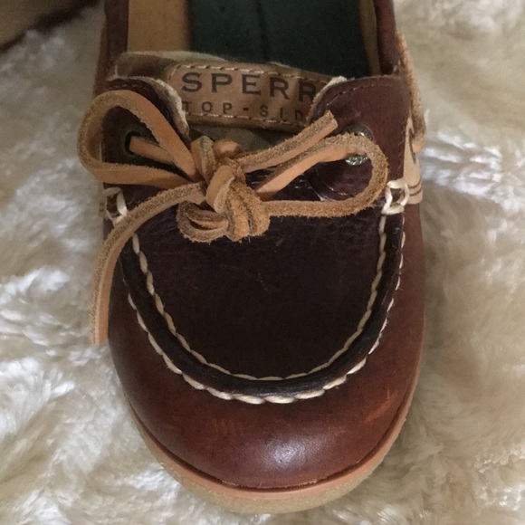 Sperry Top Sider Wedge Heel Sz 7 -previously owned -Worn once - Great Condition - Picture 2 of 7